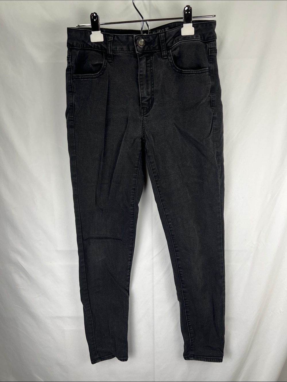 American Eagle - Women’s Jeans - High Rise Jegging - Size 8 - Black